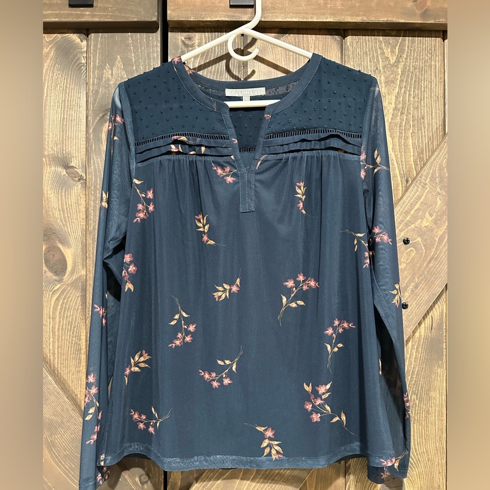 Daniel Rainn Women's Top